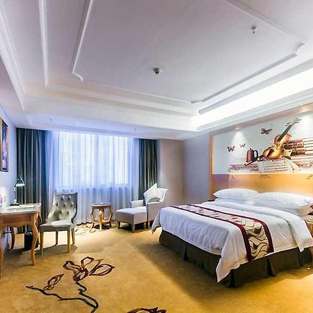 Vienna International Hotel Haikou West Bus Station Buitenkant foto