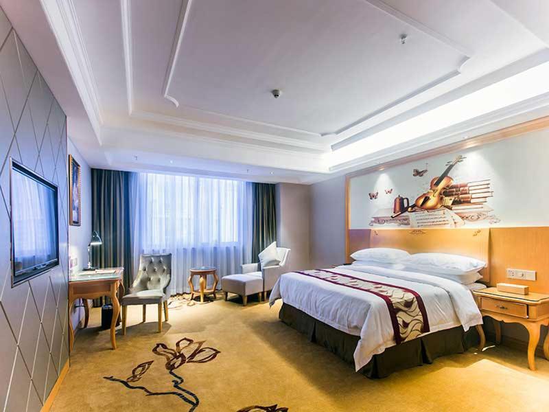 Vienna International Hotel Haikou West Bus Station Buitenkant foto