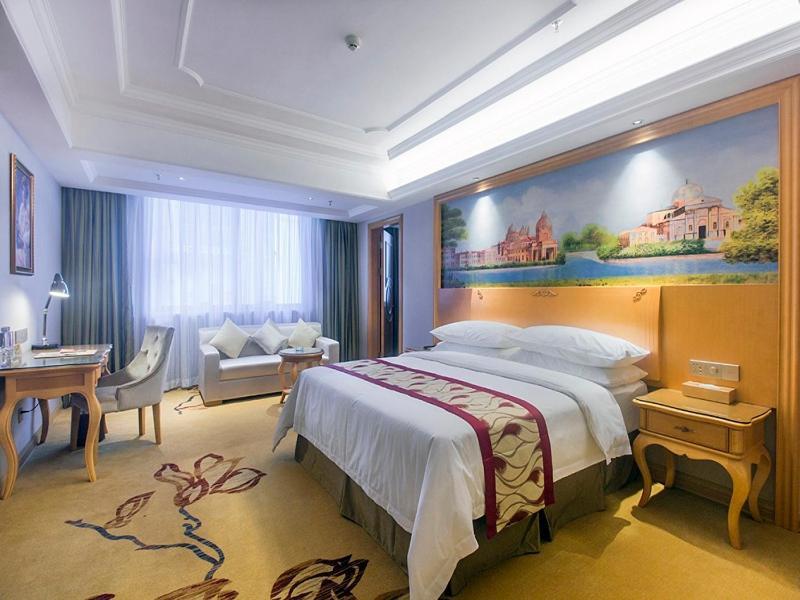 Vienna International Hotel Haikou West Bus Station Buitenkant foto
